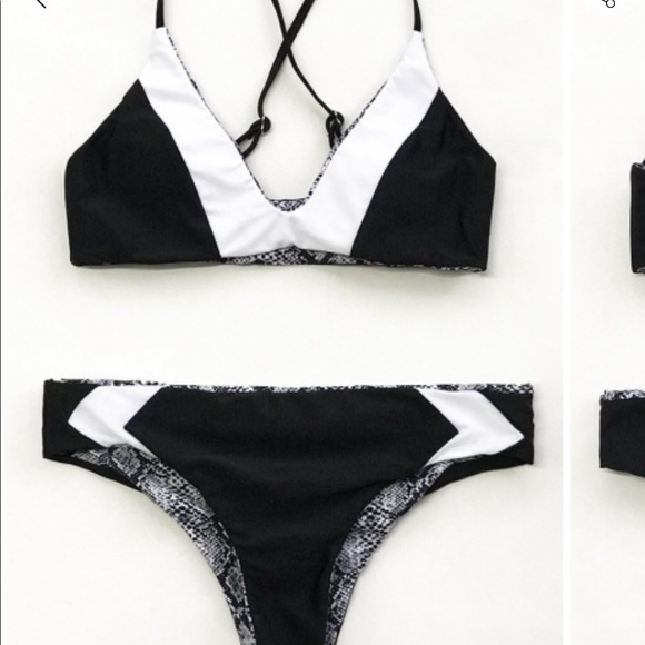 NWT Snake Print Reversible Bikini - Picture 2 of 4